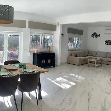 Superbe Avec Piscine En Algarve Алгош